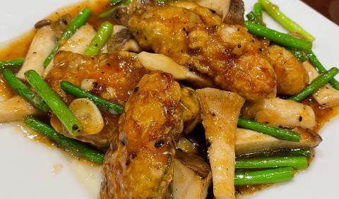 カキとエリンギのトウチ炒め